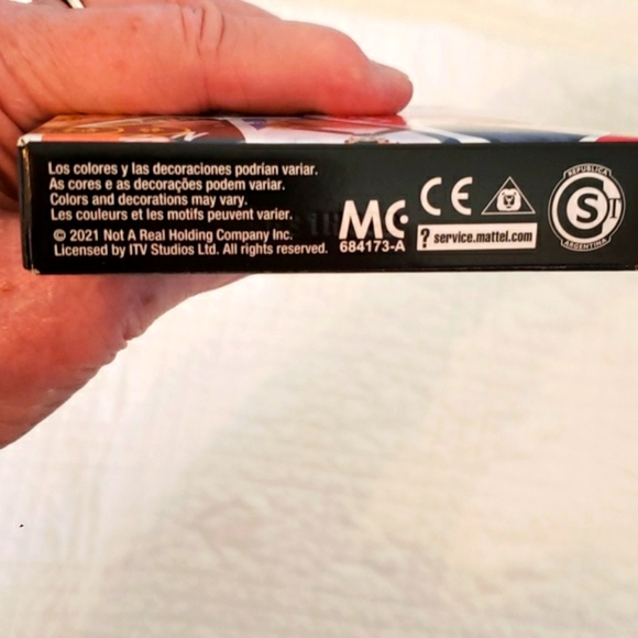 New Schitt's Creek Themed Uno Card Deck - Picture 6 of 7